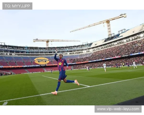 巴萨连续控制中场，进攻流畅自然——从战术到训练的落地之道